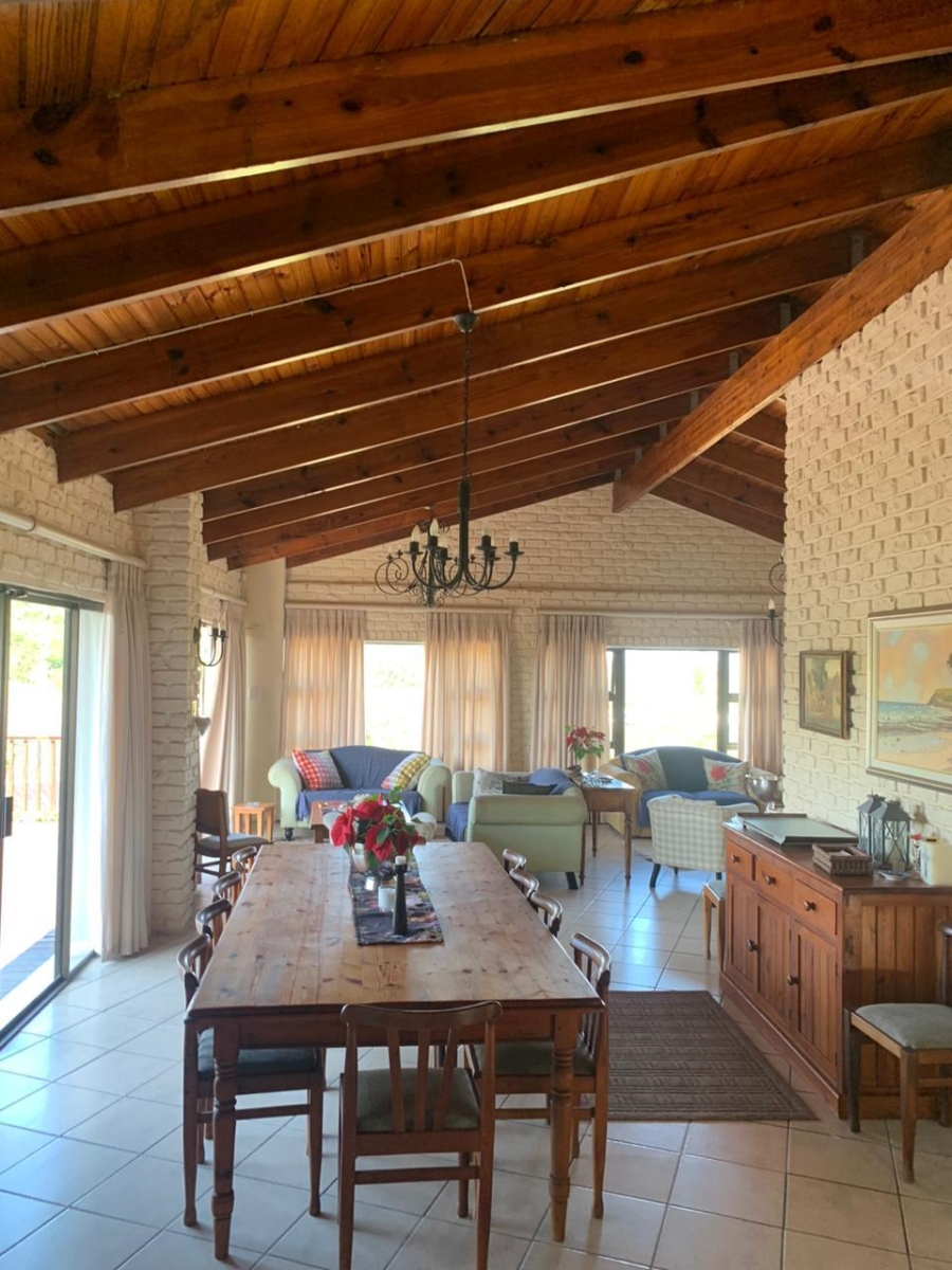 7 Bedroom Property for Sale in Morgans Bay Eastern Cape